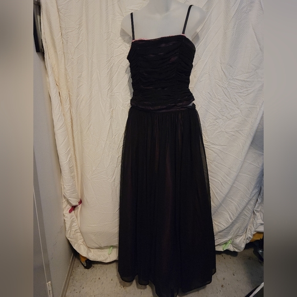 JS Collections Black Strapless Dress - Picture 6 of 11